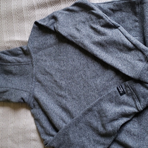 Calvin Klein performance hoodie, size xs - Picture 4 of 4